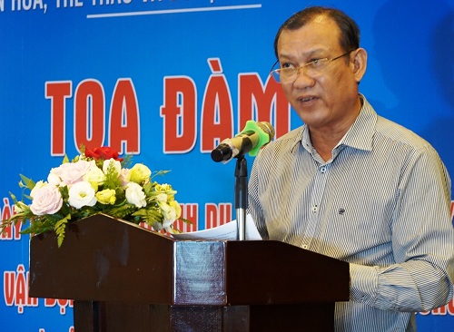 Giám đốc Sở Văn hóa, Thể thao và Du lịch Ngô Minh Chính phát biểu tại tọa đàm
